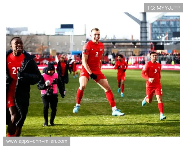 加拿大创造传奇，戴维斯闭幕式式神破门载入史册